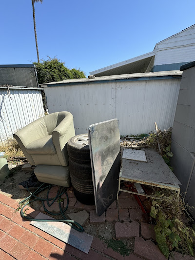 Professional 6 yard dumpster - Acsrhauling